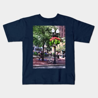 Boston MA - Irish Famine Memorial Park Kids T-Shirt